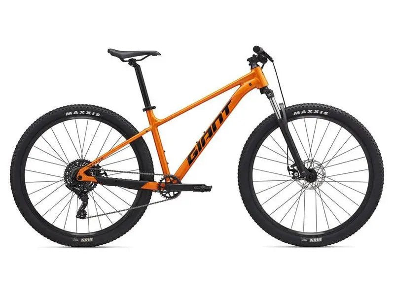 Giant Hardtail Mountain Bike, 29-Inch Wheels, Aluminium Frame, Shimano Drivetrain - Talon 29 4