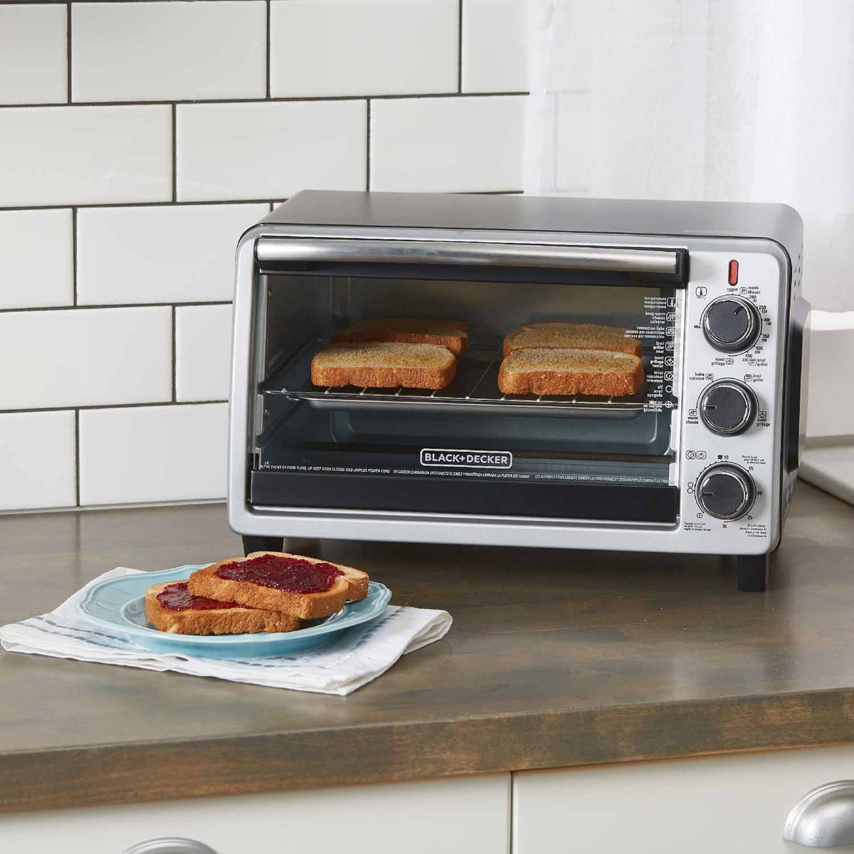 BLACK+DECKER 6-Slice Toaster Oven, Black - TO1950SBD