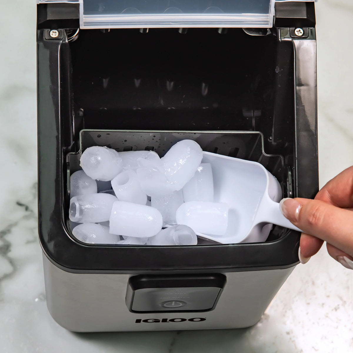 Igloo Self-Cleaning Countertop Ice Maker, 26 lbs. Per Day, 8 Pieces Every 7-8 Minutes, Aqua