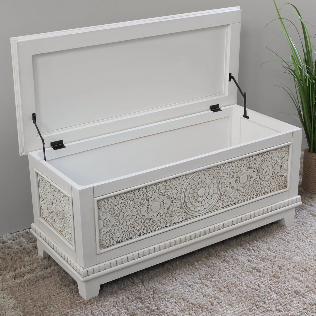 International Caravan Windsor Hand-Carved Storage Bench - Antique White