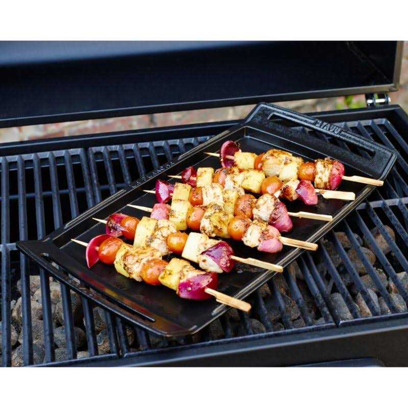 Staub Cast Iron Double Burner Griddle - Plancha