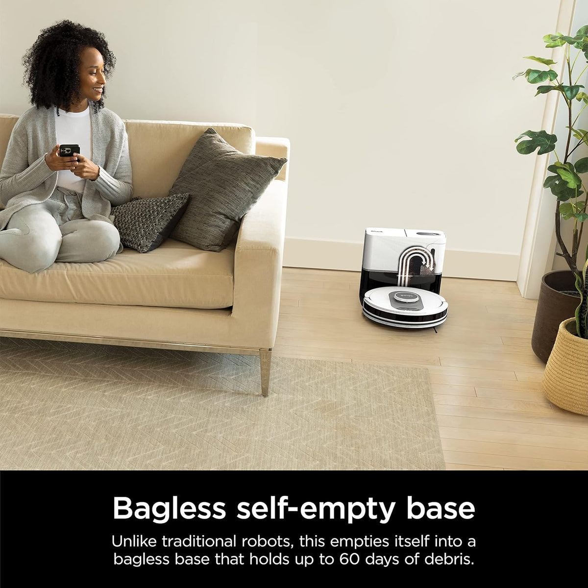 Shark AI Ultra Robot Vacuum With Matrix Clean, 60-Day Bagless Self-Empty Base, Black/Silver - AV2511AE/AV251WA (Renewed)
