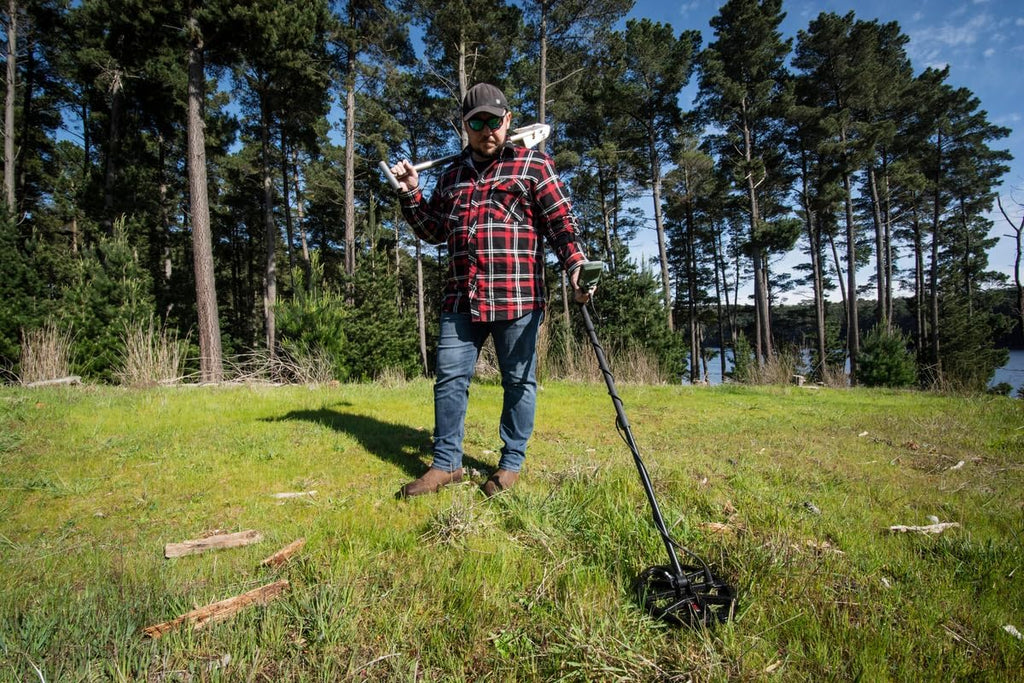 MINELAB X-Terra Pro Metal Detector - X-Terra Pro